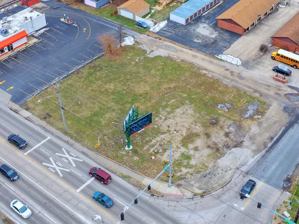 1712 N Bloomington St, Streator, IL 61364