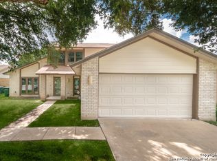 1911 Ashprington Dr, San Antonio, TX 78251