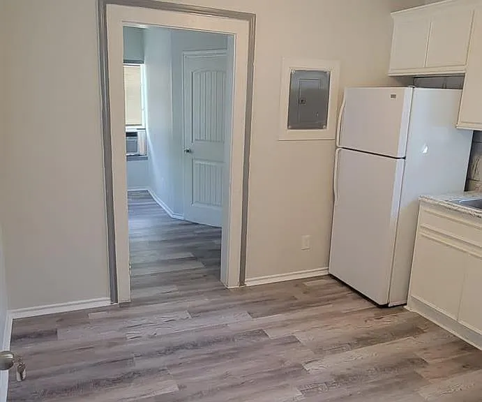 7124 Avenue F #6 — Photo 11