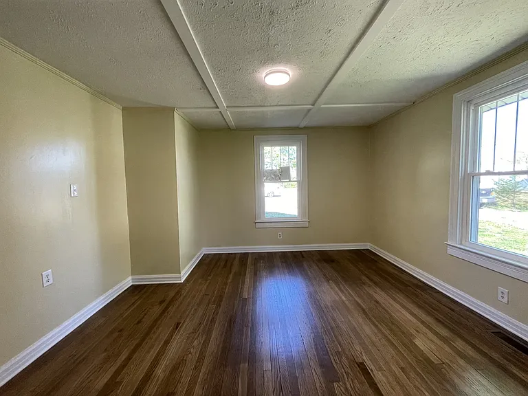 685 Bedford Hwy — Photo 10