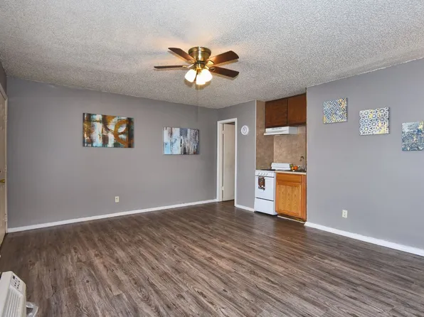 South Point Apartments, 827 S York St #47B, Muskogee, OK 74403