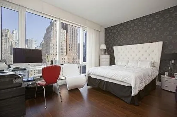 Rented by Battery Park Realty | media 20
