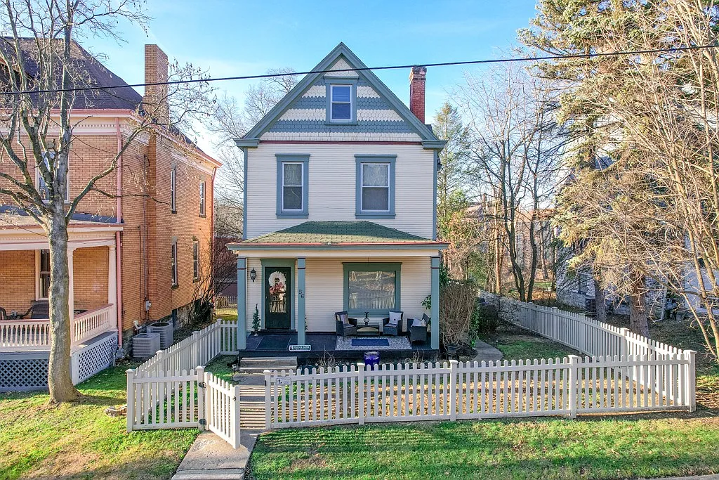 Property photo 2