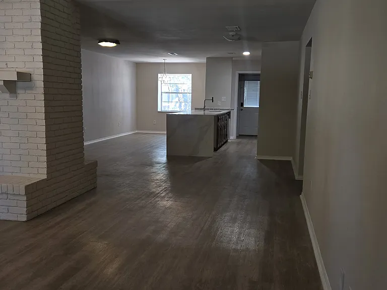 4307 Harvest Hill Rd — Photo 3