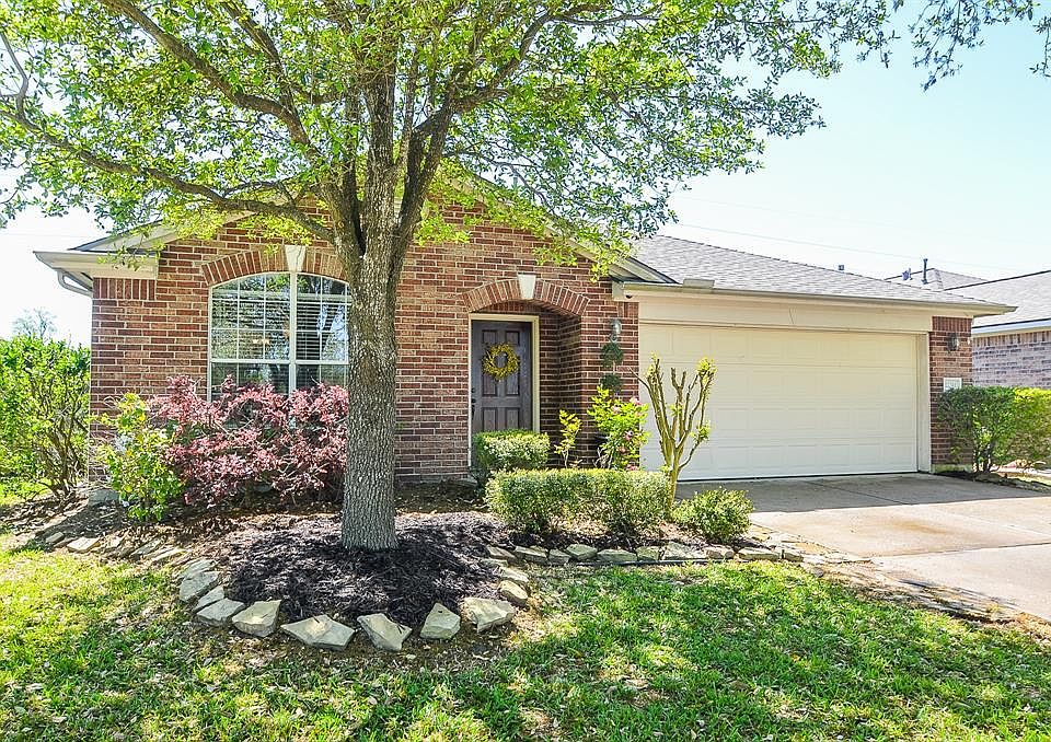 1st image of 17311 Thicket Hollow Ln