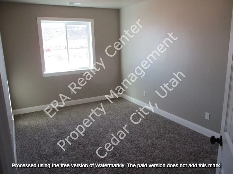 485 W 1425 N #E3 — Photo 6