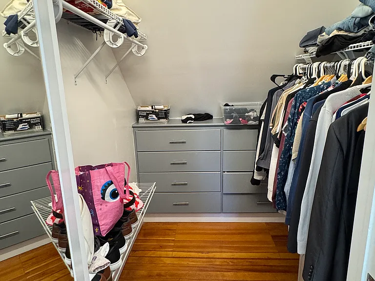 24 Jones St — Photo 24