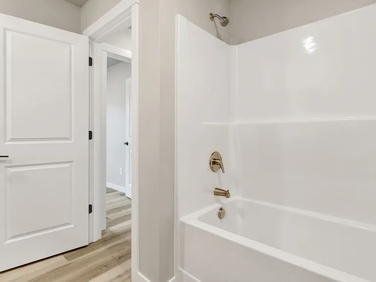 2734 Oleander Loop — Photo 13