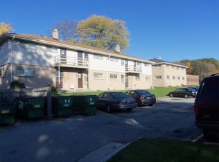 6702 Crocus Ct #16944315, Greendale, WI 53129