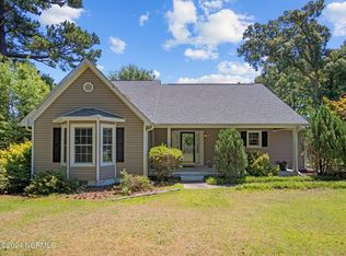 118 Westside Ln, Richlands, NC 28574