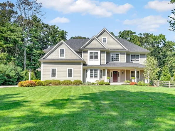 215 Eliot St, Natick, MA 01760