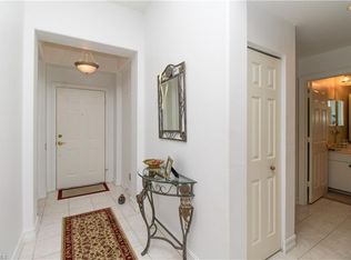 1045 Tarpon Cove Dr #1706, Naples, FL 34110