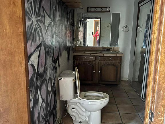 5th image of 419 Cheyenne Ave
