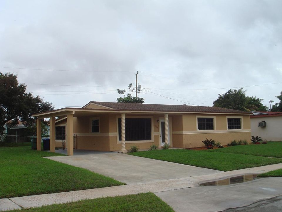 1st image of 18525 NW 10th Ct