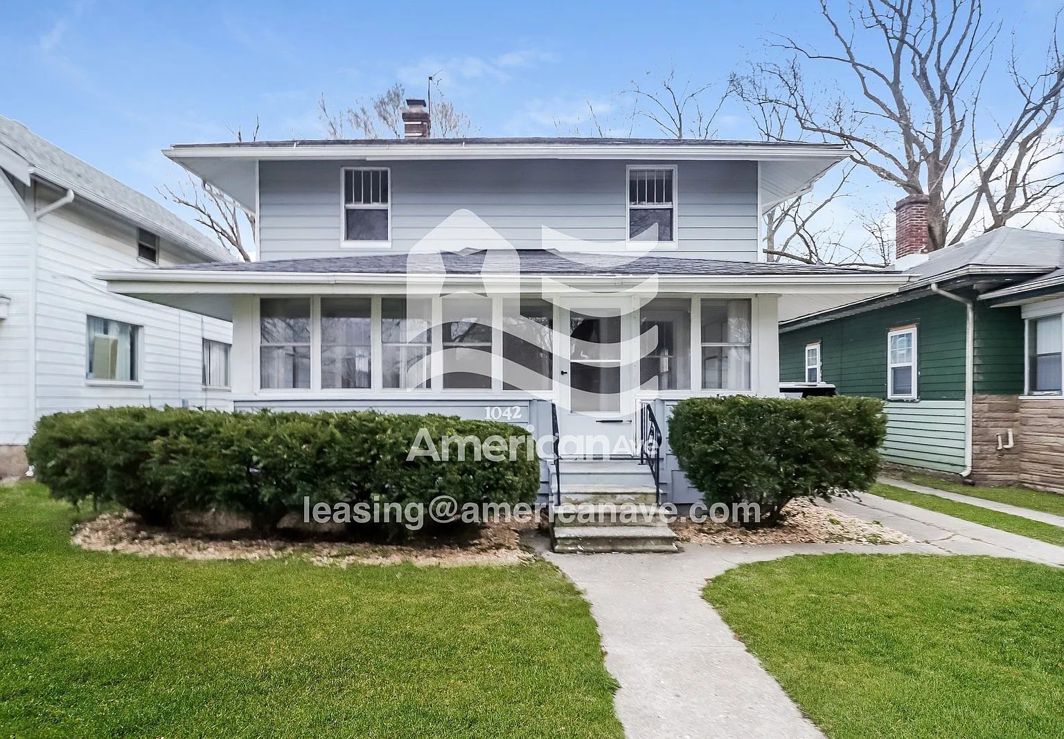 3 bed, 1.0 bath, 1344 sqft, $983 — Photo 1