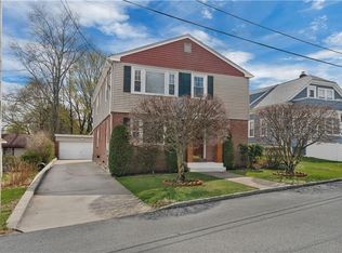 136 Kentland Ave, North Providence, RI 02908