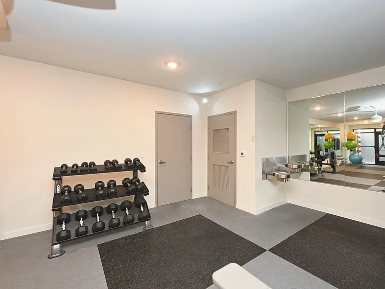 2900 Edwin Way #202 — Photo 7