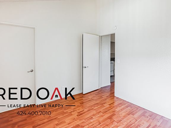 3rd image of 1542 Orizaba Ave APT 16