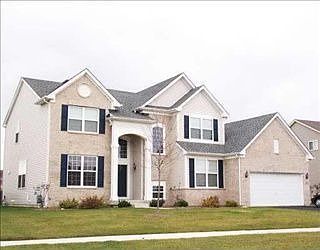 1st image of 581 Versailles Dr