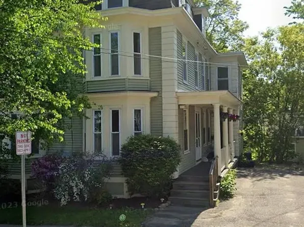 6 Cushing St #1, Dover, NH 03820