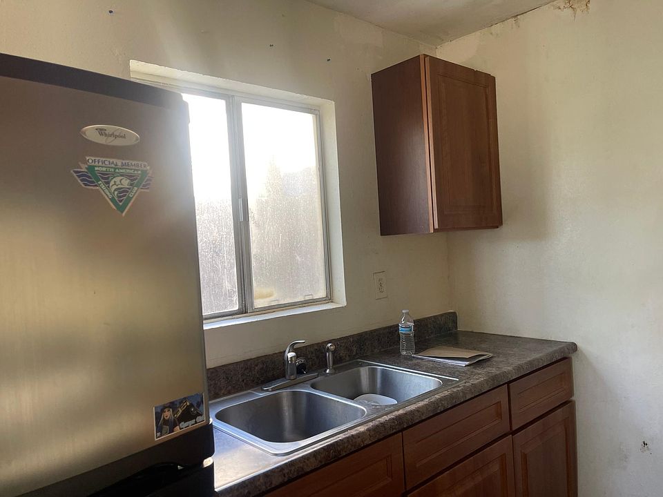 1st image of 9581 Juniper Ave #1