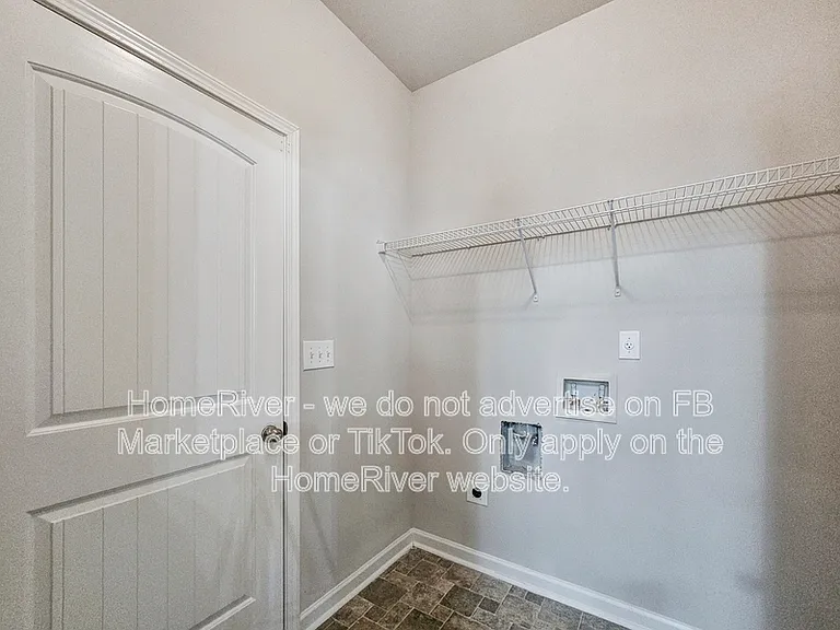 174 Daisy Cir — Photo 9
