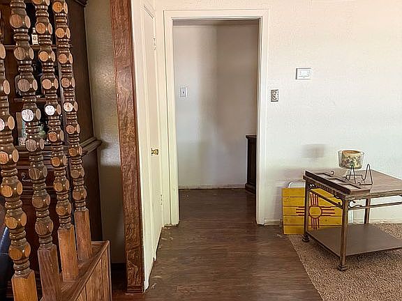 3rd image of 619 W 16th St