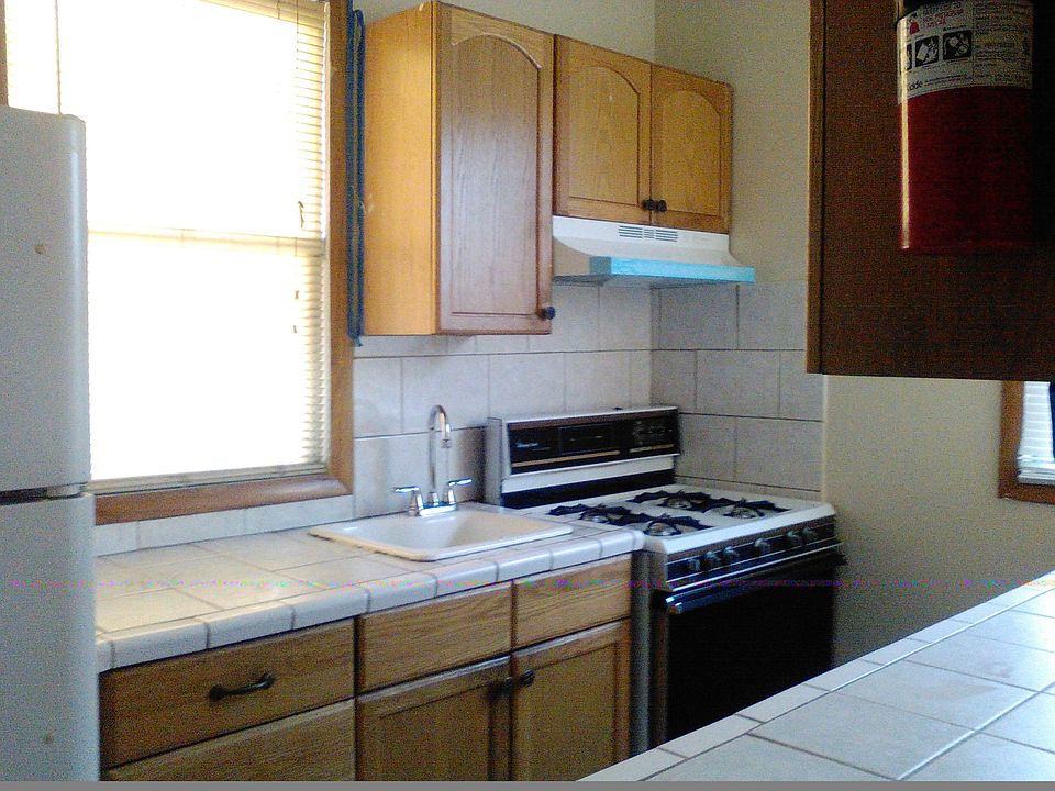 2nd image of 654 Madison Ave #B