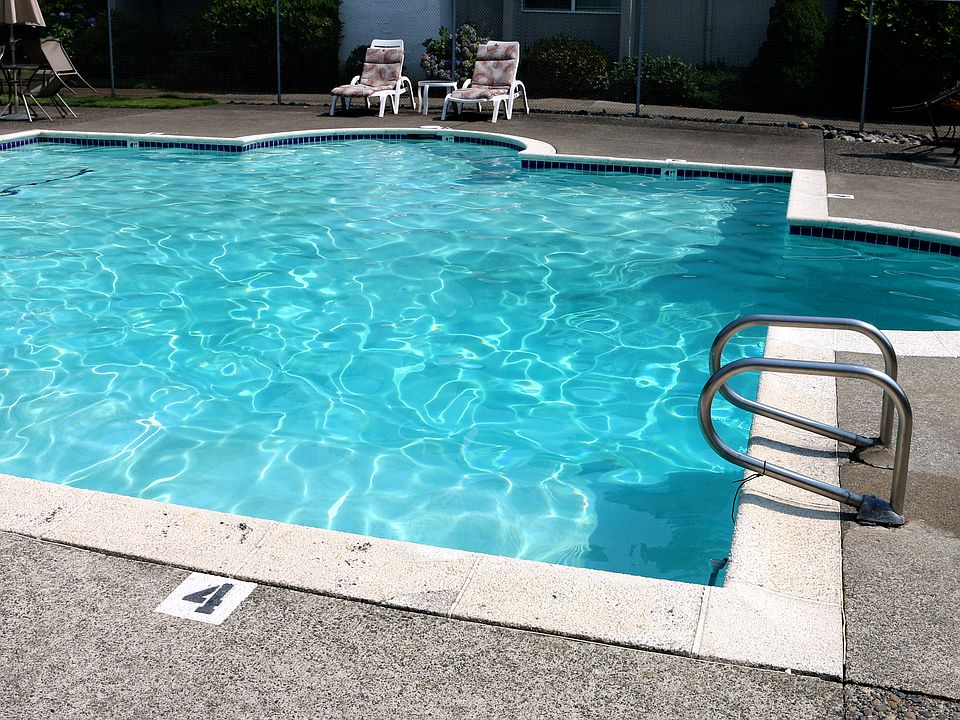 1st image of 7425 Ruby Dr SW APT E9