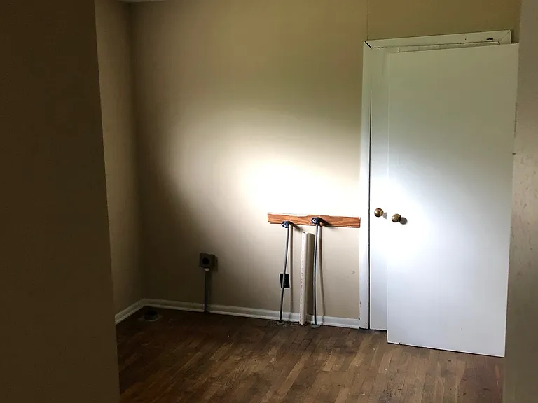 234 Morgan Ln — Photo 5