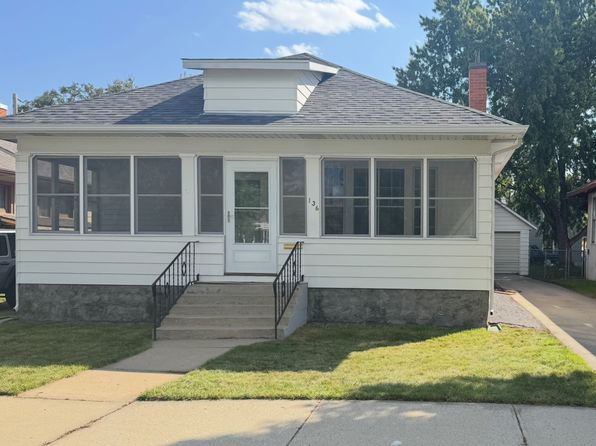 136 W Whitney St