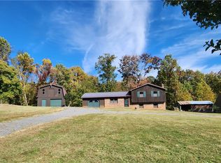 9830 W Pine St, Dobson, NC 27024