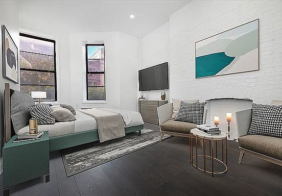 2nd image of 237 W 72nd St #4