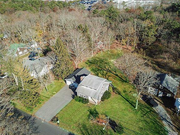 2nd image of 221 Mount Vernon Ave
