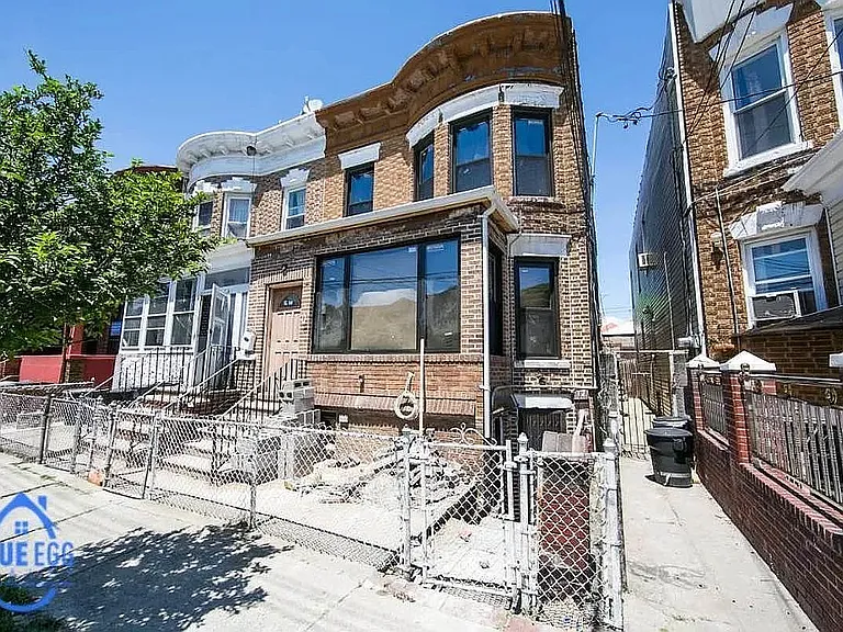 65 Glen St #1B — Photo 1