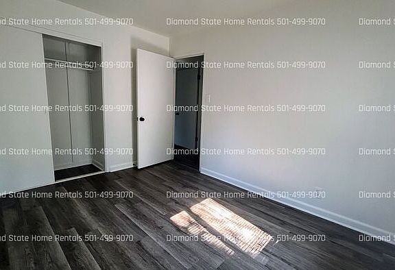 3rd image of 22 Barbara Dr