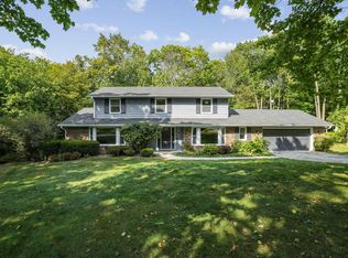 1539 Crabapple Dr, Racine, WI 53405