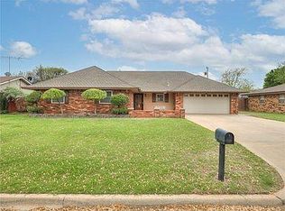 1313 Linwood St, Weatherford, OK 73096