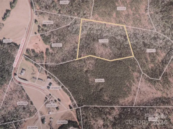 Saint Johns Church Rd, Lake Lure, NC 28746