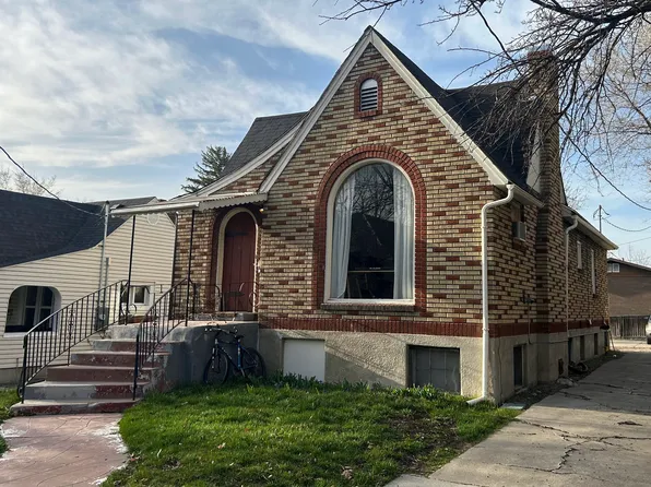 135 E 300 N APT 1, Logan, UT 84321