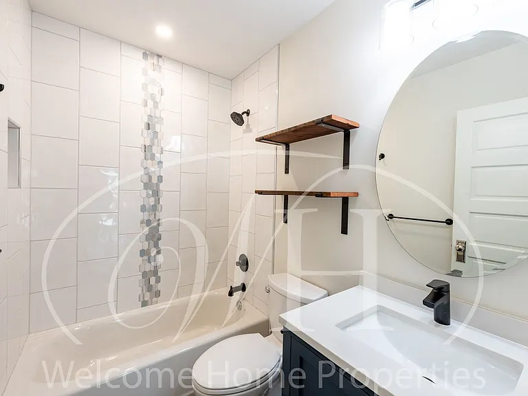 1335 Monroe St — Photo 16
