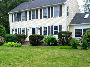 16 Bourbeau Ter, Newburyport, MA 01950