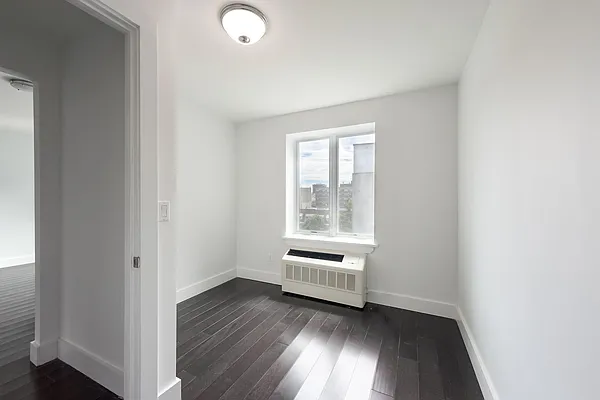 Rented by Nest Seekers International | media 14