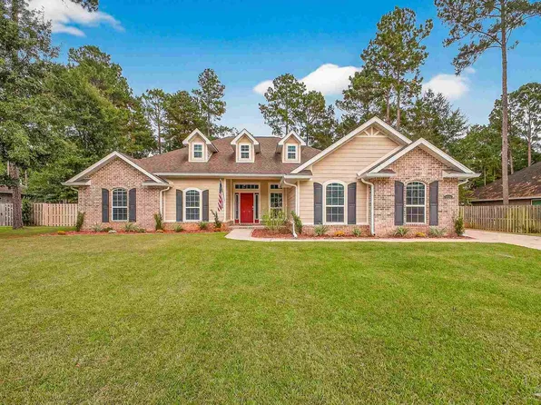 5928 Augustine Dr, Pace, FL 32571