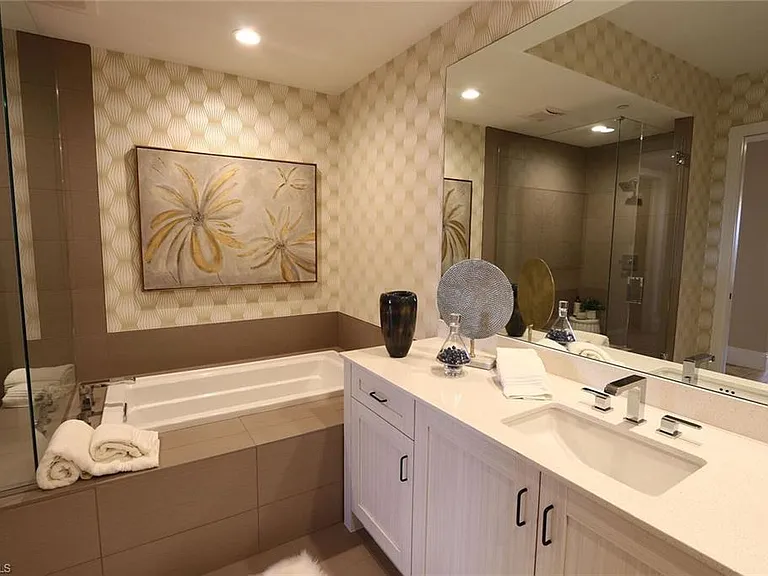 1135 3rd Ave S #517 — Photo 15
