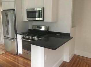 19 Ashland St #1, Somerville, MA 02144