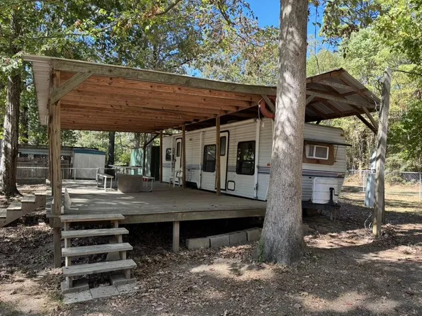 370 Omalley Dr, Milam, TX 75959