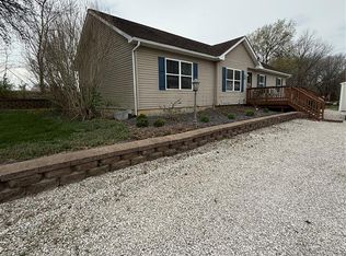 10901 Emerald Mound Grange Rd, Lebanon, IL 62254