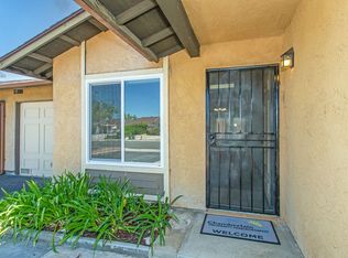 1374 Panorama Ridge Rd, Oceanside, CA 92056