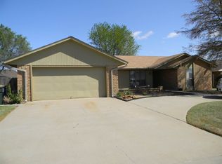 2517 Leigh St, Duncan, OK 73533